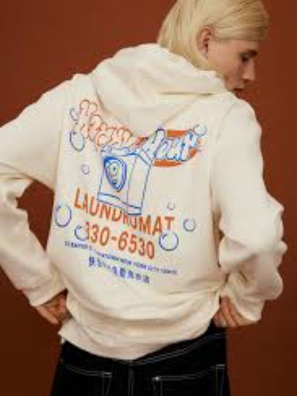 Pre-Loved Men’s Cream Happy Hour Laundromat Graphic Hoodie Sweatshirt in Size XL